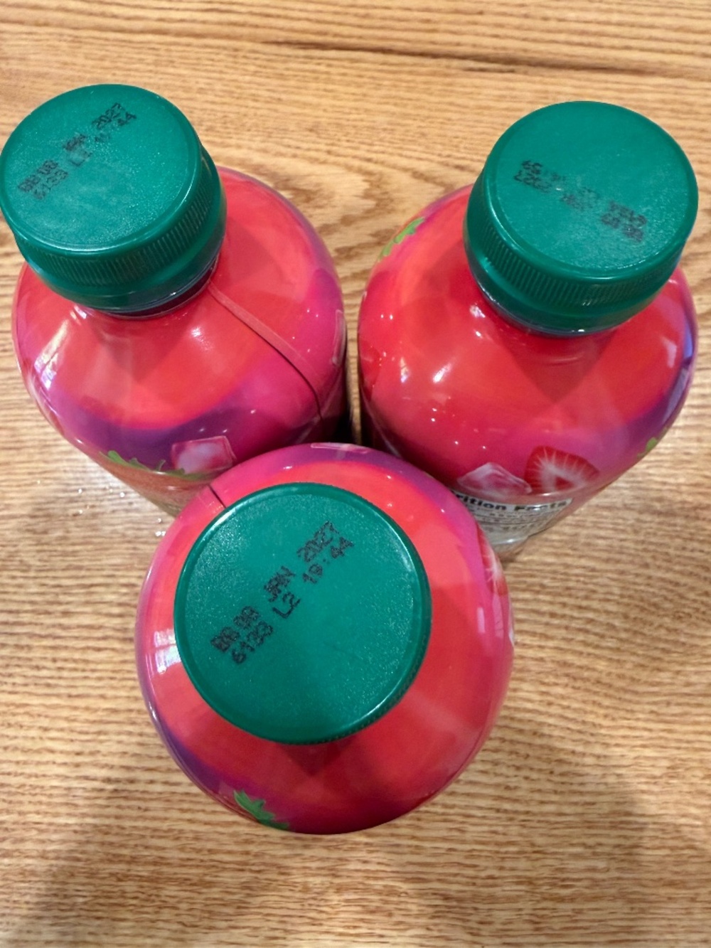 Starbucks Strawberry Acai Refresher Concentrate 946mL - New & Sealed - Picture 3 of 3